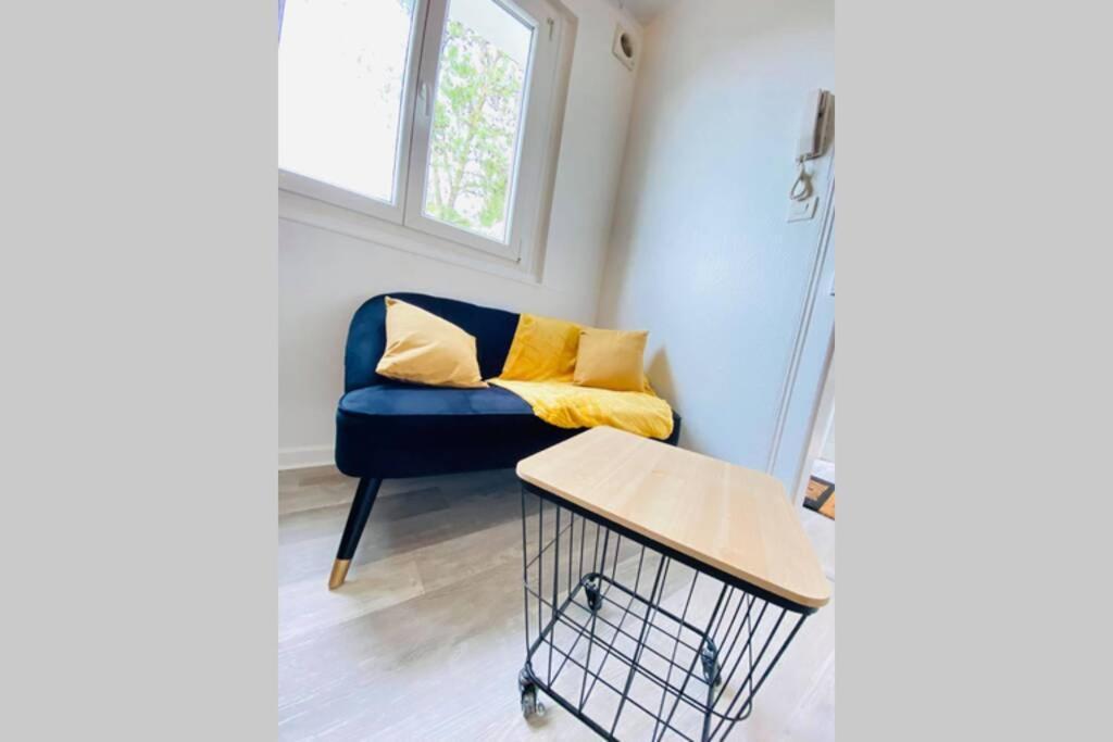 Appartement Cosy Avec Jardin Chaleureux Laon Dış mekan fotoğraf